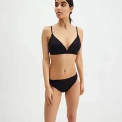 Bikinitrosa