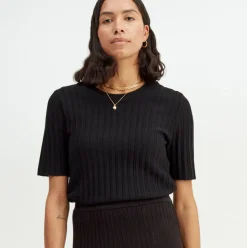 Finstickad T-Shirt