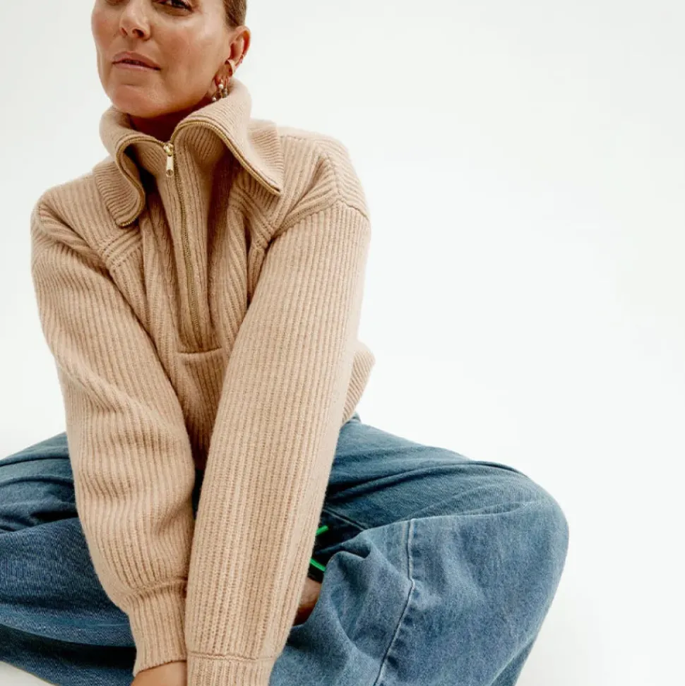 Turtleneck Zip